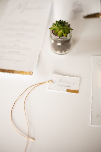 podziekowanie-dla-gosci-sukulent-karteczka-minimalistyczna-zlota-gold-bialo-zlota (7).jpg