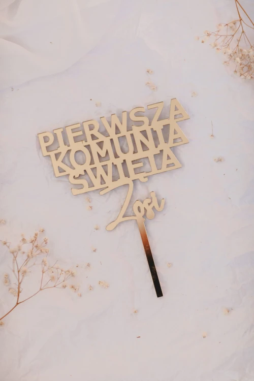 minimalistyczny-zloty-topper-na-tort-pierwsza-komunia-swieta (2).jpg