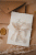 zaproszenie-tloczone-boho-kremowe-styl-rustykalny-tloczony-krzyz-zaproszenie-na-chrzest-komunie-motyw-religijny-wstazka-szyfonowa-wycinana-koperta (2).gif