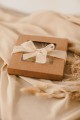 kartka-boho-z-prosba-czy-zostaniesz-moja-chrzestna-moim-chrzesnym-minimalizm-dla-chrzestnych-prosba-pytanie-dla-rodzicow-chrzestnych-boho-suszony-bukiecik-kartka-dla-chrzestnych-w-pudelku-eco-kraft-papier-rwany-kremowe-bezo.jpg