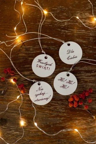 Bileciki do prezentów - okrągłe kremowe