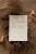 save-the-date-z-rwana-wstazka_papier-czerpany_papier-rwany_minimalistyczne-z-suszona-trawa_zarezerwuj-date