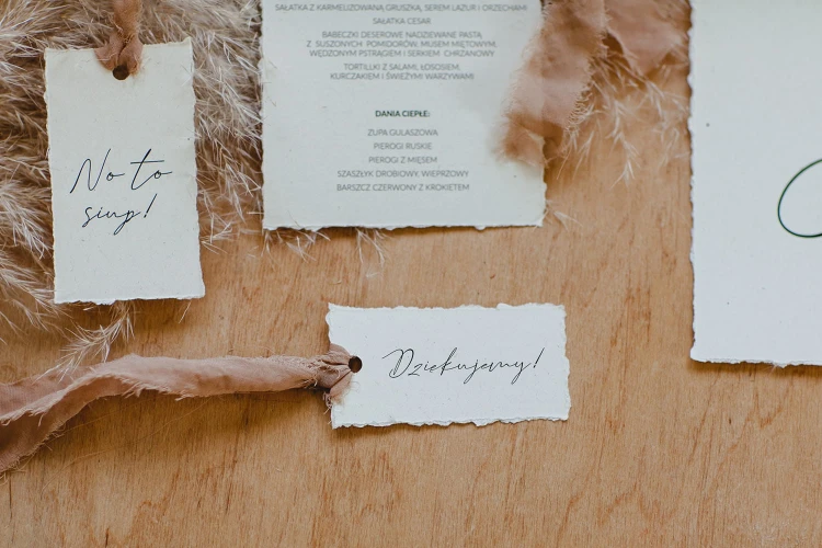 podziekowanie-dla-gosci-boho-rwany-papier.jpg