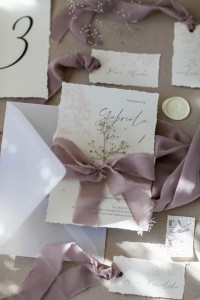 Zaproszenie z gipsówką - boho styl