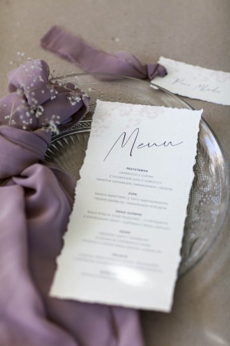 zaproszenie-z-gipsowka-rwane-wstazka-szyfonowa-rwana-winietka-lezaca-menu-lezace_boho-zaproszenia-brudny-roz-papier-rwany (16).jpg