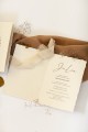 zaproszenie-na-chrzest-boho-rwany-papier-skladane-zaproszenie-wstazka-szyfonowa-transparentna-koperta-jasny-bez (18).jpg